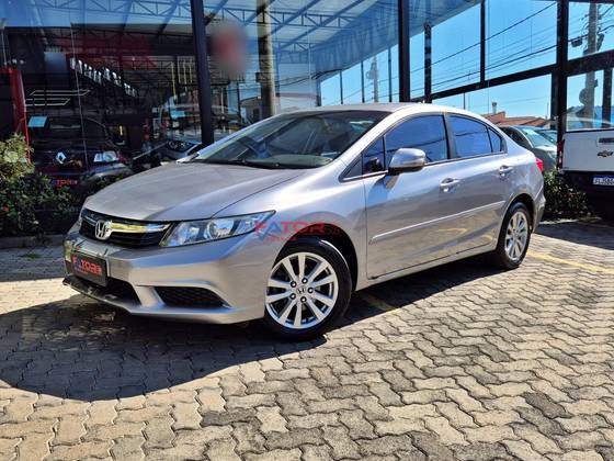 HONDA CIVIC 1.8 LXL SE 16V FLEX 4P AUTOMÁTICO HONDA CIVIC 1.8 LXL SE 16V FLEX 4P AUTOMÁTICO